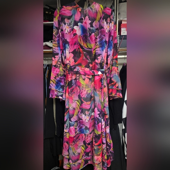 Maxi Chiffon Ruffle Hem Coverup Kimono - Picture 2 of 4